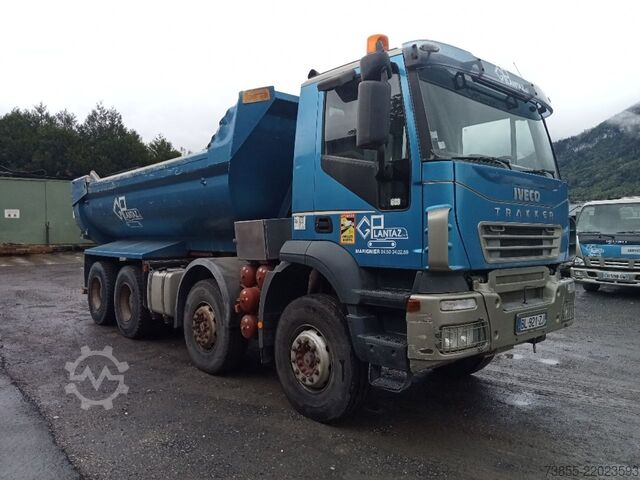 Tipper Truck Iveco TRAKKER 8x4
