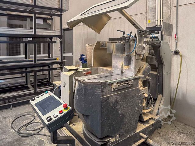 Doppelgehrungssäge ELUMATEC DG 244/10