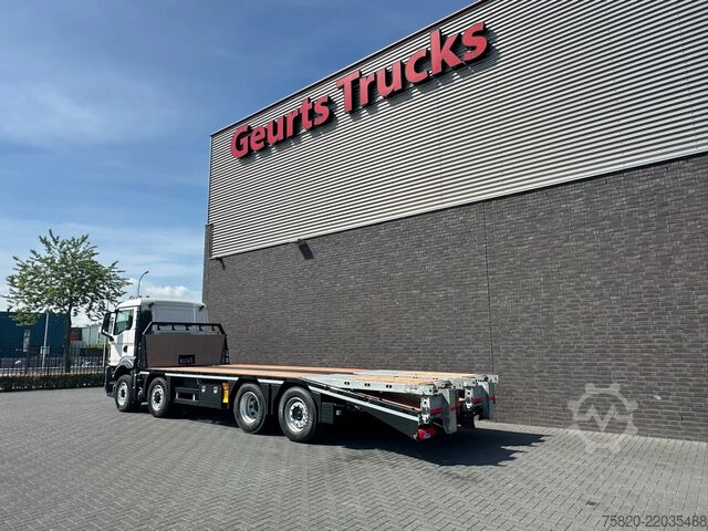 Car carrier van MAN TGS 35.520 8X2 OPRIJWAGEN/MACHINE TRANSPORTER/P...