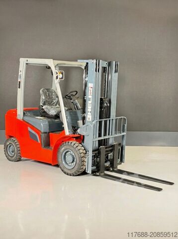 Diesel front loader Heli CPCD25-G3 Diesel 2,5t 4,7m Triplex KUBOTA Garantie