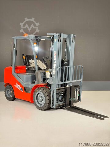 Diesel-Frontstapler Heli CPCD35-H3-Diesel 3,5t 4,7m Triplex KUBOTA Garantie