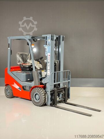 Diesel front loader Heli CPCD20-H3-Diesel 2t 4,7m Triplex KUBOTA - Garantie