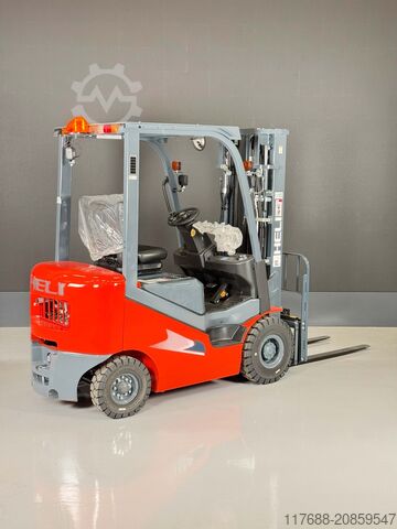 Diesel front loader Heli CPCD20-H3-Diesel 2t 4,7m Triplex KUBOTA - Garantie