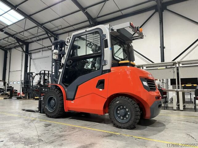Diesel front loader Heli CPCD50- G3-5t - 4,7m Hub Triplex - Kabine Garantie
