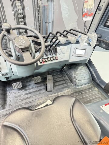 Diesel front loader Heli CPCD70-G3- 7t - 4,8m Hub - Triplex - Garantie