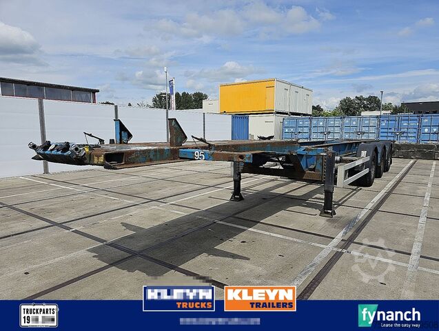 Container transportation RENDERS CHASSIS PORTMASTER