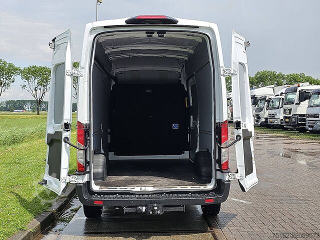 High-roof van FORD TRANSIT 2.0 L3H3 FWD Nieuw Model