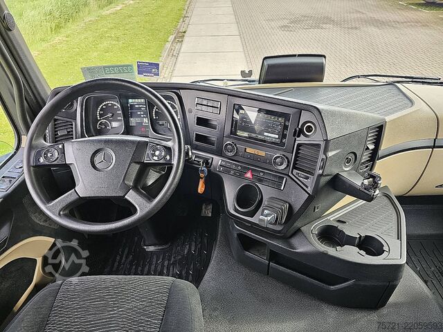 Standard-SZM MERCEDES-BENZ ACTROS 1843