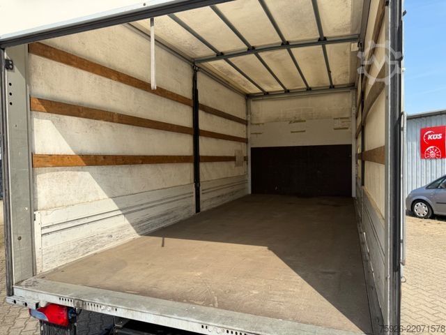 Curtain sider van MAN TGL 8.220 Automatik*Klima*LBW*6M Pritsche *