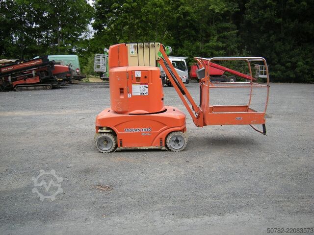 Vertikaler Mastlift JLG Toucan 1010