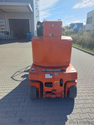 Selbstfahrende Arbeitsbühne JLG Toucan 1210