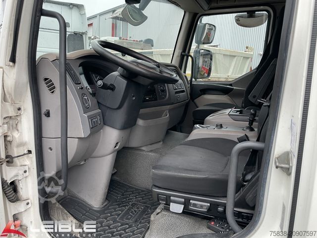 Box van DAF LF210FA*Junge*Dhollandia-LBW*Klima*