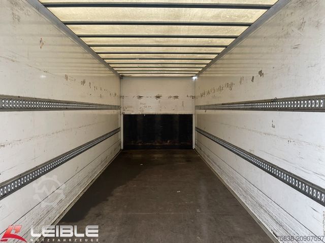 Box van DAF LF210FA*Junge*Dhollandia-LBW*Klima*