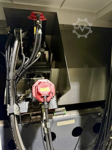 CNC turning and milling center Goodway GLS2000LYS