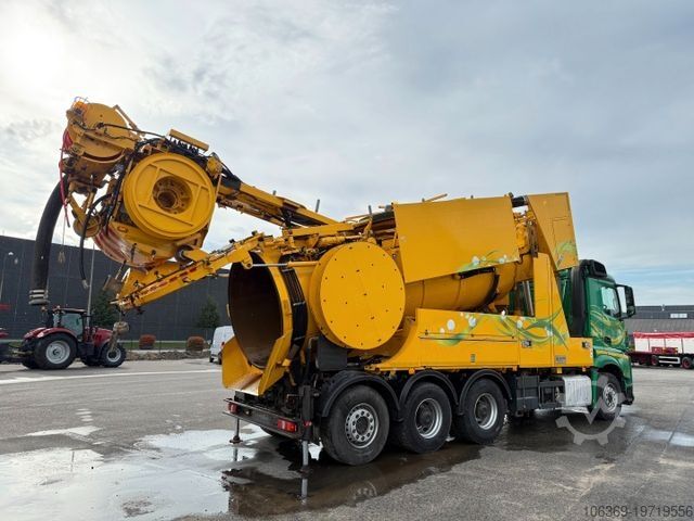 Vacuum tank truck MERCEDES-BENZ 3258 RHD 8x4-4 Wiedemann Super 1000 Recycler