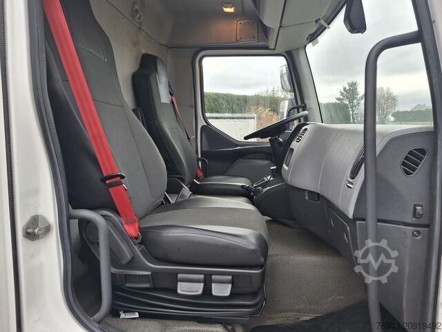 Box truck RENAULT D12-210 - E6 - PROBLEME CHAUFFE MOTEUR