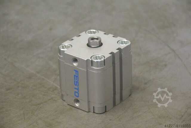 Kompaktzylinder Festo ADVU-50-25-A-P-A