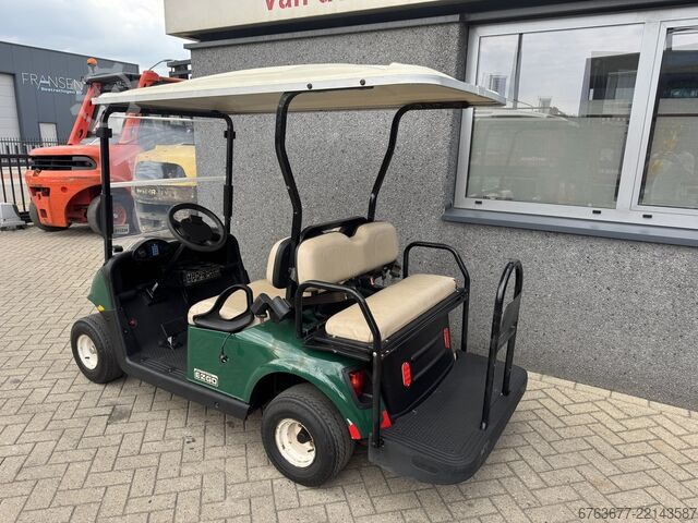 EZGO RXV Golfcart Elektrisch 4 Sitze 2019 inkl. Ladegerät EZ-GO RXV Golfkar Golfcar Elektrisch 4 Zits 2019 Inc Lader
