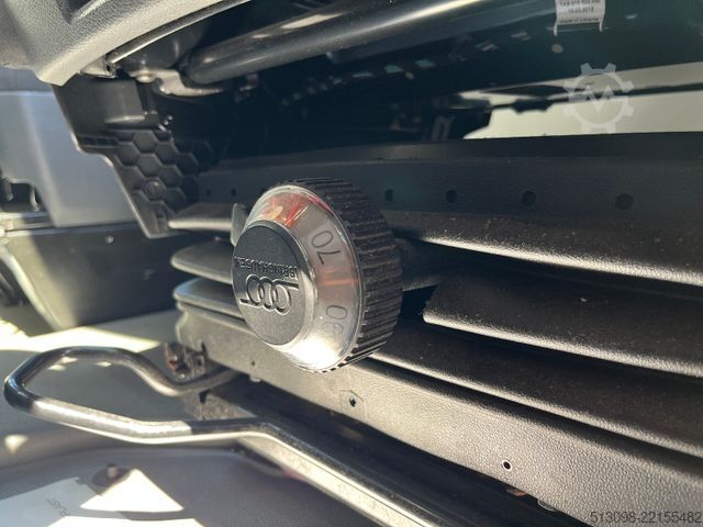 Transporter mit Koffer VOLKSWAGEN CRAFTER 2.0TDI XXXL KOFFER RAMPE KAMERA 177 PS