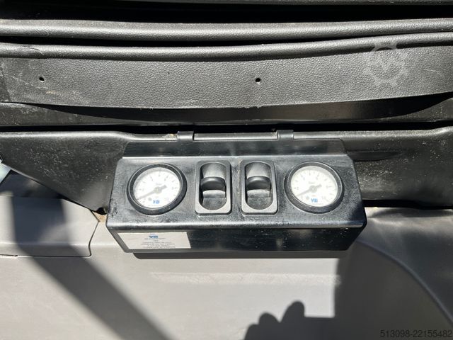 Transporter mit Koffer VOLKSWAGEN CRAFTER 2.0TDI XXXL KOFFER RAMPE KAMERA 177 PS