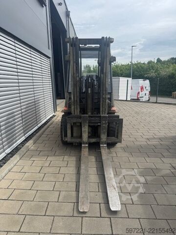 LPG-Gabelstapler Toyota 02-7FGF30
