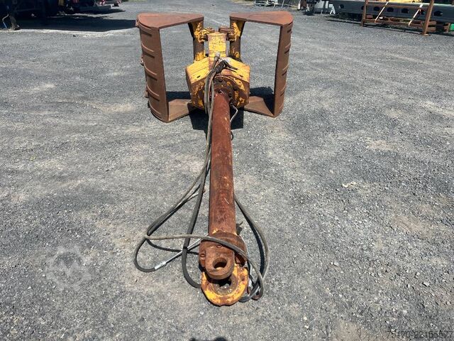 Gripper  Zweischalengreifer  mit Verlängerung / Greifer