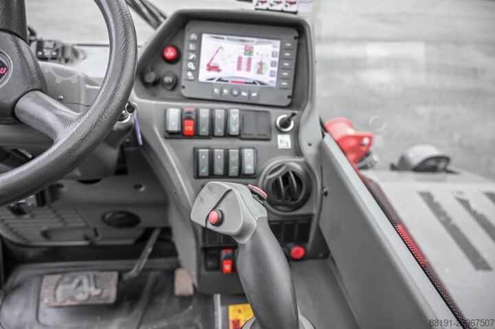 Telehandler Manitou MRT 2550 +