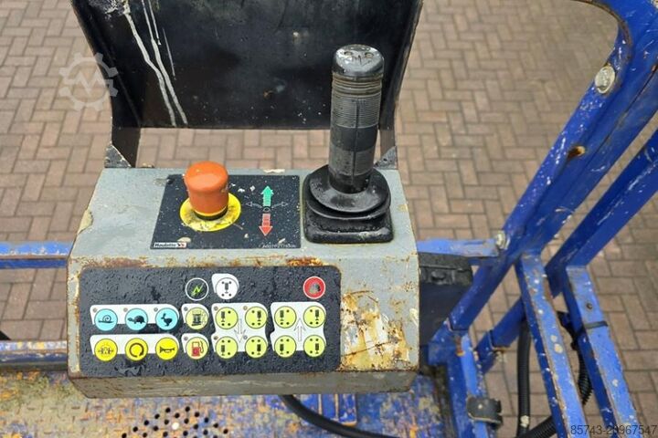 Scissor lift Haulotte Compact 12DX Diesel, 4x4 Drive, 12m Working Height