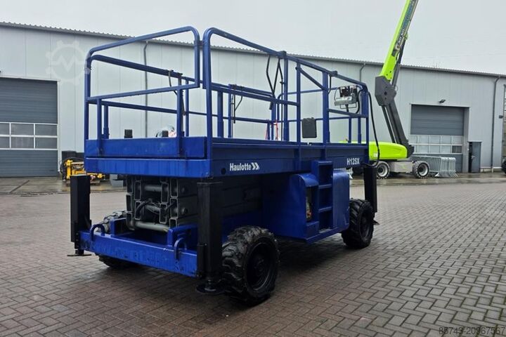 Scissor lift Haulotte H12SX Diesel, 4x4 Drive, 12m Working Height, 700kg