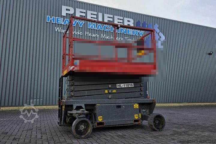 Scissor lift Holland Lift Ecostar HL-11816 As-Is, For Parts, Electric, 14m W