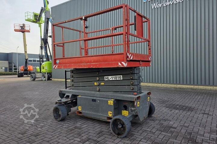 Scissor lift Holland Lift Ecostar HL-11816 As-Is, For Parts, Electric, 14m W