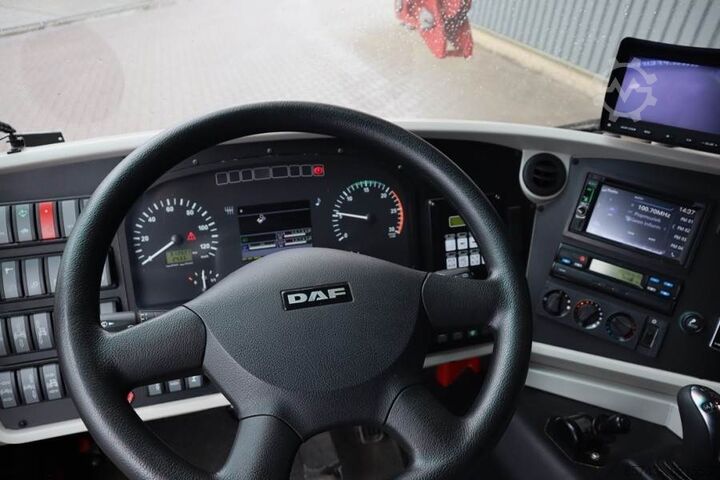 Tower crane Spierings SK597-AT4 ELIFT Valid Inspection *Guarantee! Dutch