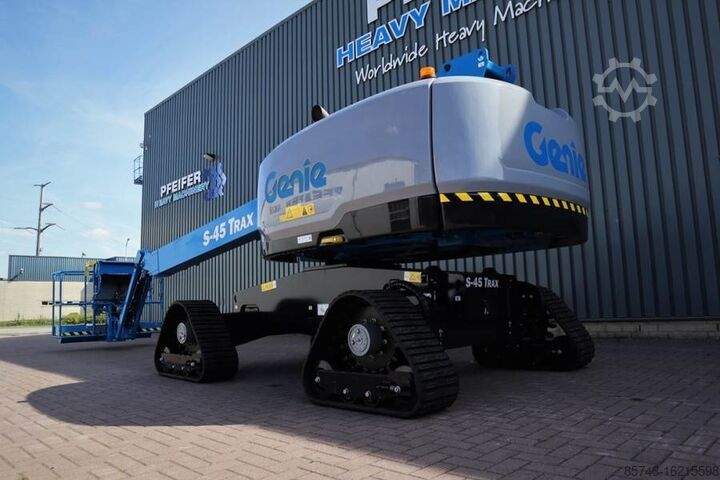 Telescopic boom lift Genie S45XC Trax Valid inspection, *Guarantee! Diesel, 4