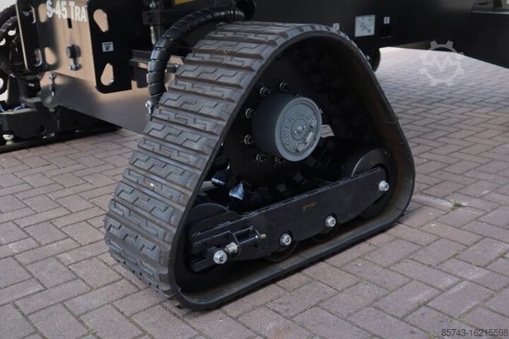 Telescopic boom lift Genie S45XC Trax Valid inspection, *Guarantee! Diesel, 4