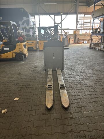 Horizontal Order Pickers Still OPX 20