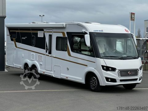 Integrated camper Eura Mobil Integra 890 EB
