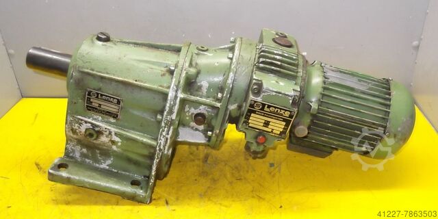 Adjustable gear motor 0.18 kW 0,8-4,6 rpm Lenze 11605 0316 0