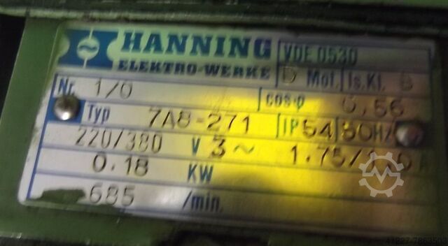 Adjustable gear motor 0.18 kW 0,8-4,6 rpm Lenze 11605 0316 0