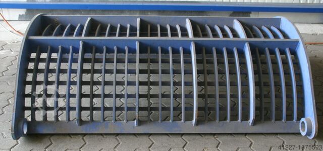 Sieve for shredder system MAIER Ersatzteil 65 x 65 mm