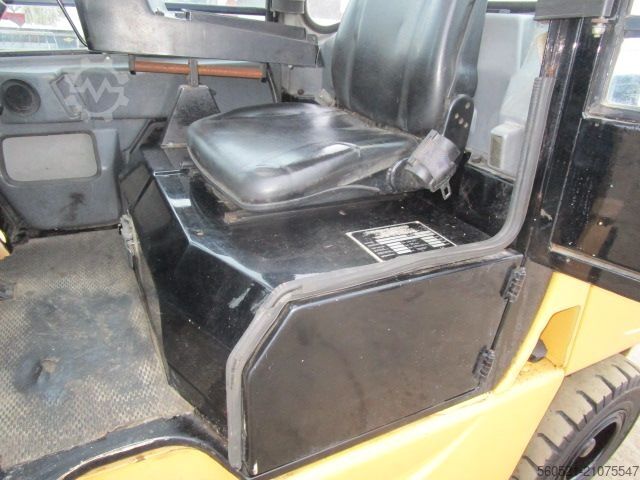 Dieselstapler Mitsubishi FD35K - Zinkenversteller + Seitenschieber -Duplex