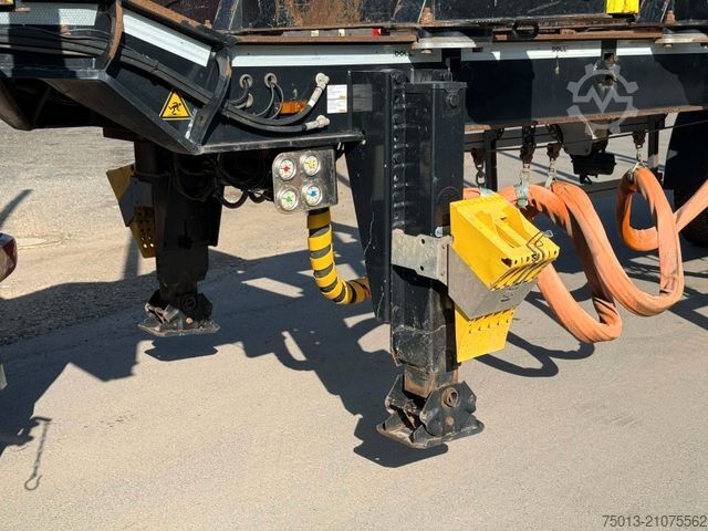 Holztransport Auflieger DOLL LOGO 21 mit 8 Schemeln, Mammut 9 to.