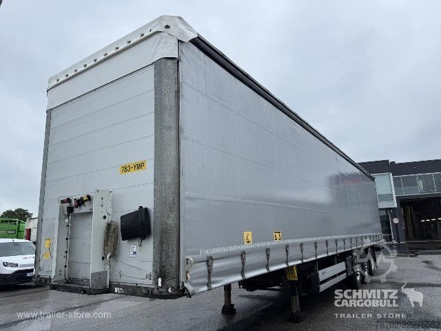 Auflieger mit Pritsche & Plane Schmitz Cargobull Curtainsider Standard