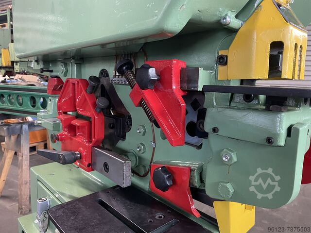 Profile-/bar steel shear / hole puncher Muhr und Bender / Mubea BFL 350