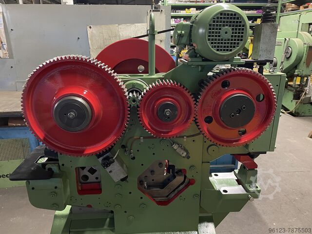 Profile-/bar steel shear / hole puncher Muhr und Bender / Mubea BFL 350
