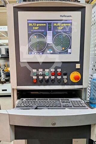 Horizontal balancing machine for rotors HOFMANN UHK 26