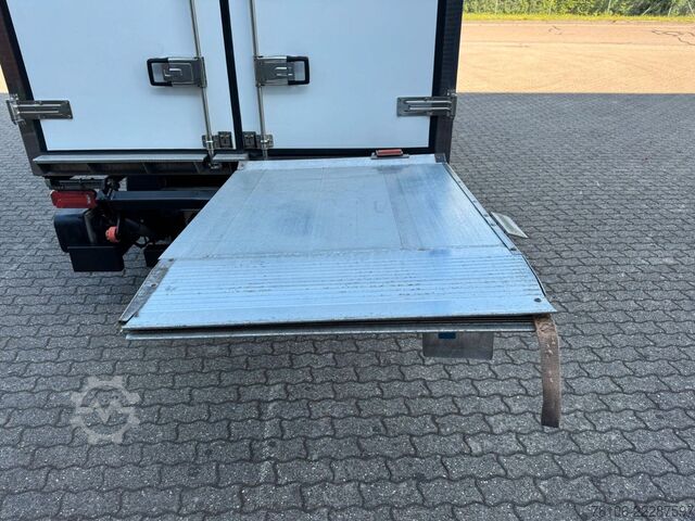 Refrigerator body van IVECO Daily 35S16 Tiefkühlkoffer mit Ladebordwand