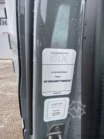 Viehtransporter RENAULT Master STX  170 PS  Haras NEW MODELL 2025