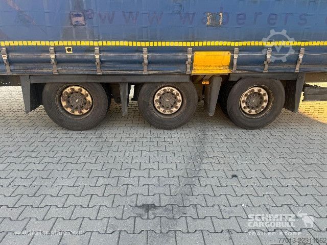 Auflieger mit Pritsche & Plane Schmitz Cargobull Curtainsider Mega