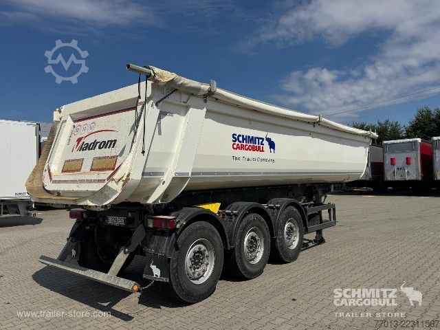 Tipper semitrailer Schmitz Cargobull Tipper Steel half pipe body 28m³