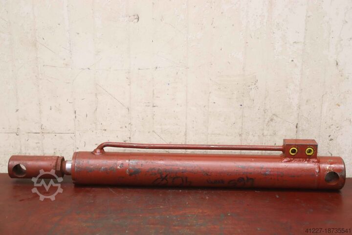 Hydraulikzylinder unbekannt Hub 465 mm